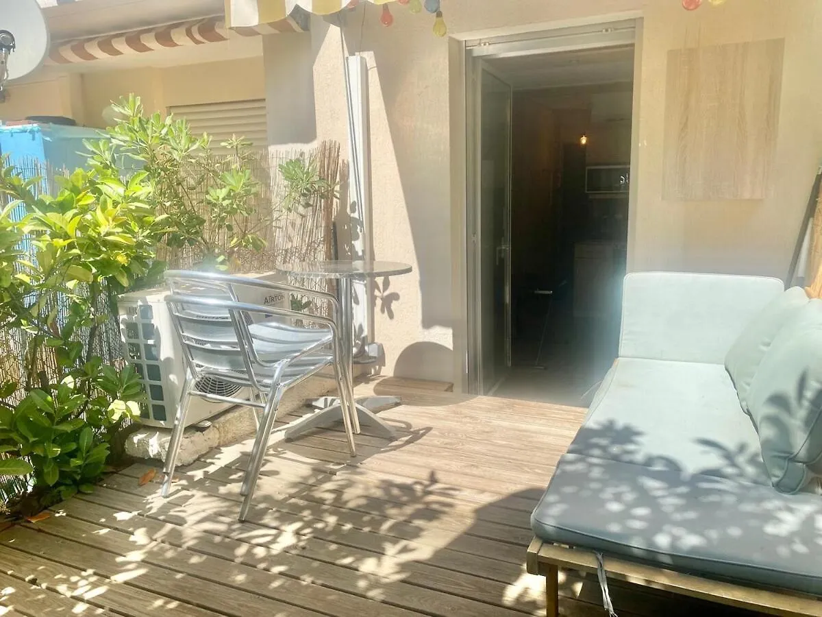 Studio Cosy, Terrasse, Parking A Carnoles Mentone Francia