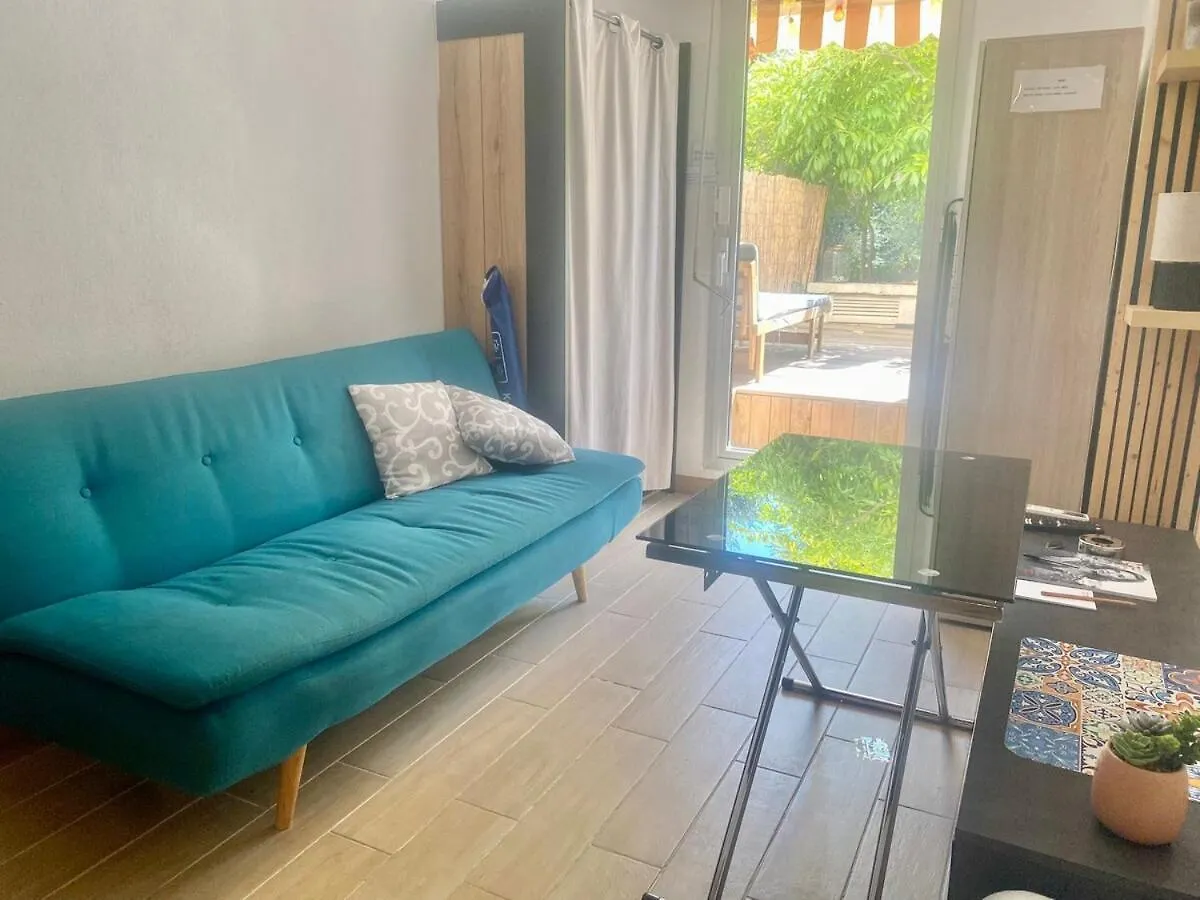 Appartamento Studio Cosy, Terrasse, Parking A Carnoles Mentone