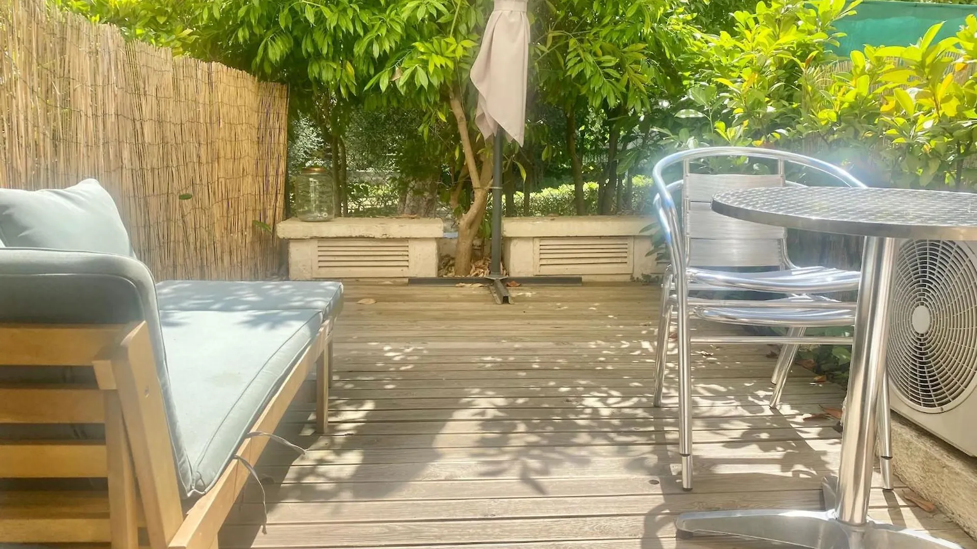 Apartment Studio Cosy, Terrasse, Parking A Carnoles Menton France