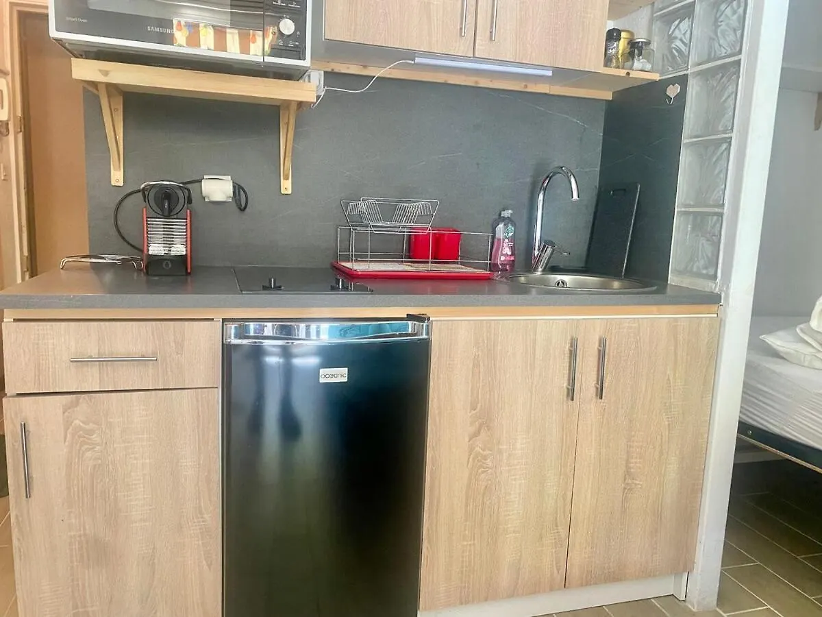 Studio Cosy, Terrasse, Parking A Carnoles Menton